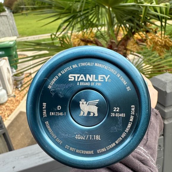 Stanley 40oz Custom Dyed Tumbler - Picture 5 of 7